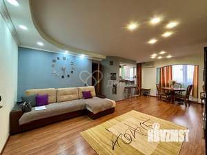 3-к квартира, вторичка, 72м2, 9/9 этаж