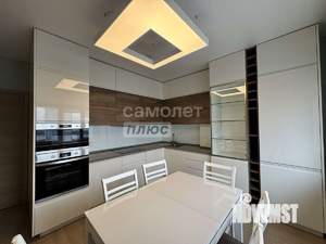 3-к квартира, вторичка, 90м2, 10/12 этаж
