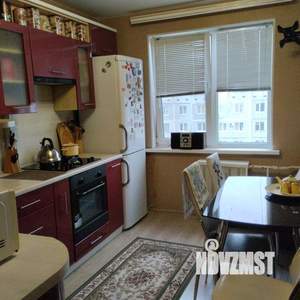 2-к квартира, вторичка, 52м2, 9/9 этаж