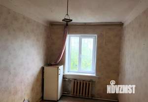 3-к квартира, вторичка, 15м2, 1/2 этаж