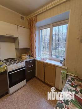 3-к квартира, вторичка, 56м2, 1/4 этаж