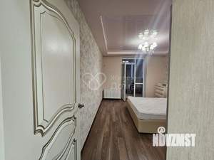 2-к квартира, вторичка, 60м2, 1/4 этаж