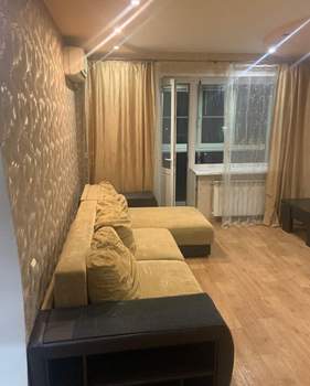3-к квартира, вторичка, 56м2, 3/5 этаж