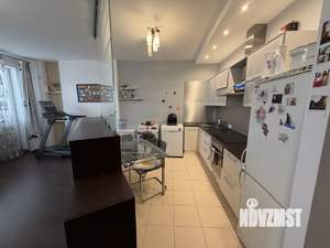 2-к квартира, вторичка, 71м2, 13/19 этаж