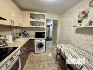 2-к квартира, вторичка, 60м2, 15/16 этаж