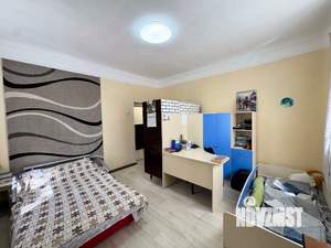 2-к квартира, вторичка, 61м2, 1/3 этаж