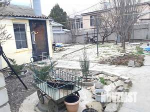 2-к квартира, вторичка, 52м2, 1/1 этаж