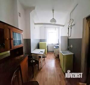 3-к квартира, вторичка, 53м2, 4/4 этаж