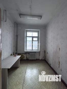 2-к квартира, вторичка, 60м2, 1/4 этаж