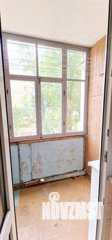 3-к квартира, вторичка, 55м2, 1/9 этаж