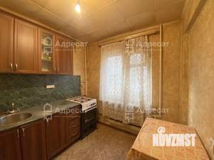 3-к квартира, вторичка, 66м2, 1/5 этаж