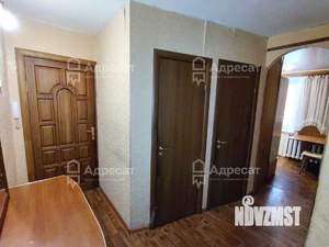 3-к квартира, вторичка, 58м2, 1/5 этаж
