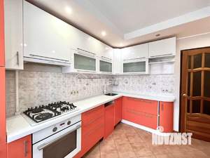 3-к квартира, вторичка, 64м2, 8/10 этаж
