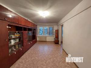 2-к квартира, вторичка, 45м2, 1/5 этаж