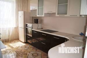2-к квартира, вторичка, 70м2, 13/26 этаж
