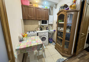 1-к квартира, вторичка, 42м2, 4/4 этаж