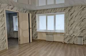 2-к квартира, вторичка, 42м2, 1/5 этаж