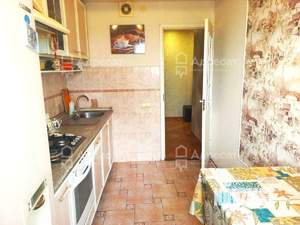 3-к квартира, вторичка, 65м2, 8/9 этаж