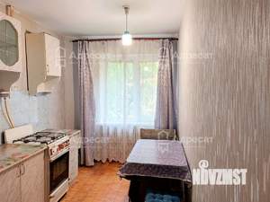 3-к квартира, вторичка, 64м2, 1/9 этаж