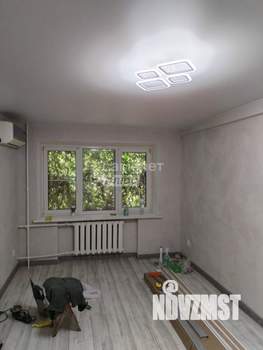 2-к квартира, вторичка, 41м2, 1/4 этаж