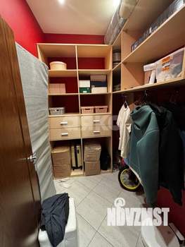 2-к квартира, вторичка, 51м2, 18/32 этаж