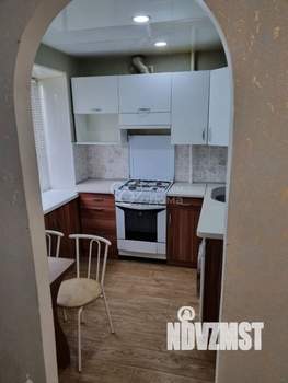 3-к квартира, вторичка, 42м2, 2/4 этаж