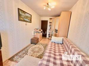 4-к квартира, вторичка, 74м2, 9/9 этаж