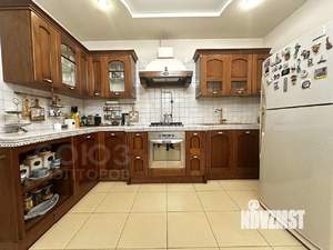 4-к квартира, вторичка, 145м2, 8/9 этаж