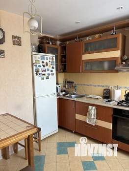 3-к квартира, вторичка, 74м2, 9/9 этаж