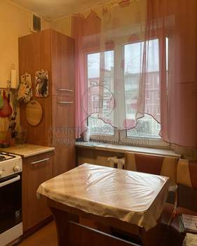 3-к квартира, вторичка, 55м2, 3/5 этаж