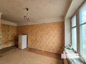 2-к квартира, вторичка, 57м2, 1/4 этаж