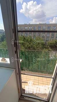 2-к квартира, вторичка, 42м2, 5/5 этаж