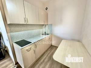 2-к квартира, вторичка, 40м2, 1/4 этаж