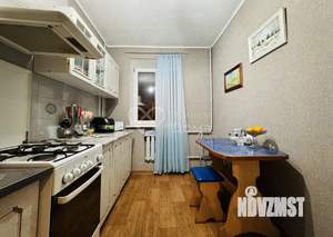2-к квартира, вторичка, 52м2, 3/5 этаж