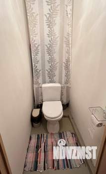 2-к квартира, вторичка, 66м2, 1/10 этаж