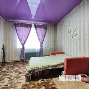 2-к квартира, вторичка, 61м2, 1/9 этаж