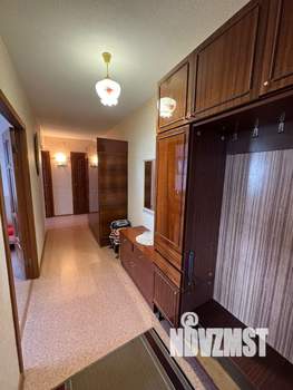 3-к квартира, вторичка, 61м2, 8/9 этаж