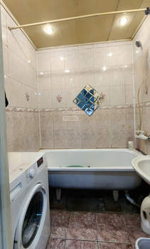 2-к квартира, вторичка, 44м2, 1/5 этаж