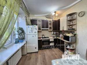 3-к квартира, вторичка, 72м2, 1/3 этаж