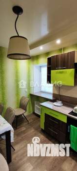 2-к квартира, вторичка, 61м2, 1/4 этаж