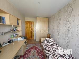 3-к квартира, вторичка, 60м2, 5/5 этаж