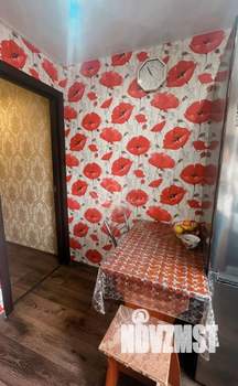 2-к квартира, вторичка, 45м2, 3/5 этаж