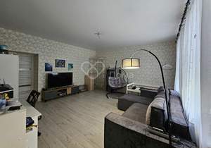 3-к квартира, вторичка, 78м2, 1/4 этаж