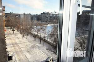 1-к квартира, вторичка, 37м2, 4/4 этаж