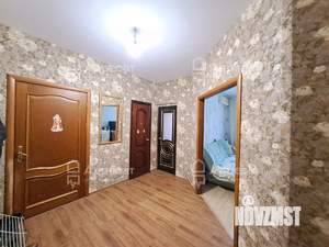 2-к квартира, вторичка, 61м2, 1/5 этаж