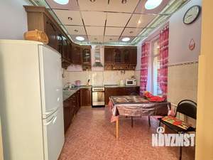3-к квартира, вторичка, 89м2, 3/5 этаж