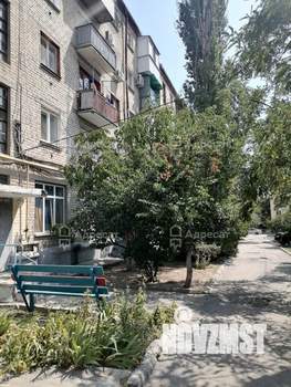 3-к квартира, вторичка, 56м2, 3/5 этаж