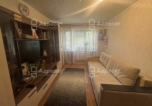 2-к квартира, вторичка, 41м2, 1/4 этаж
