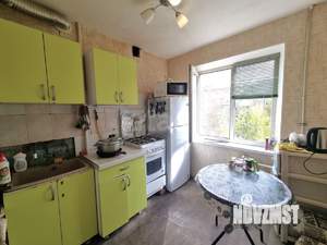 3-к квартира, вторичка, 58м2, 3/5 этаж