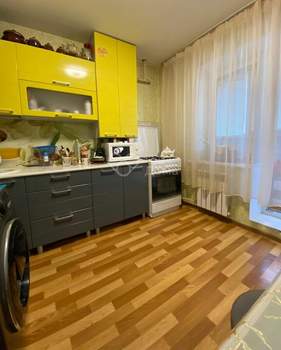 2-к квартира, вторичка, 59м2, 1/10 этаж